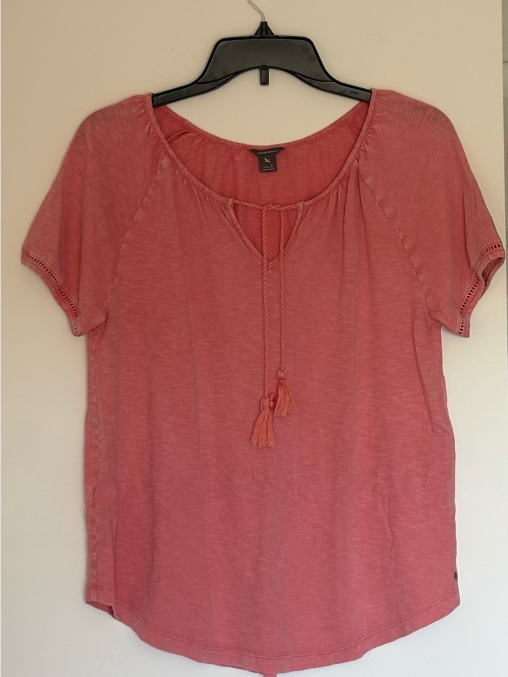 Eddie Bauer Mountain Meadow Short Sleeve Split V-neckline Peasant Dusty Coral
